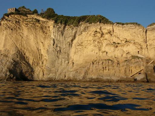 Tuffsteinküste Capo Miseno